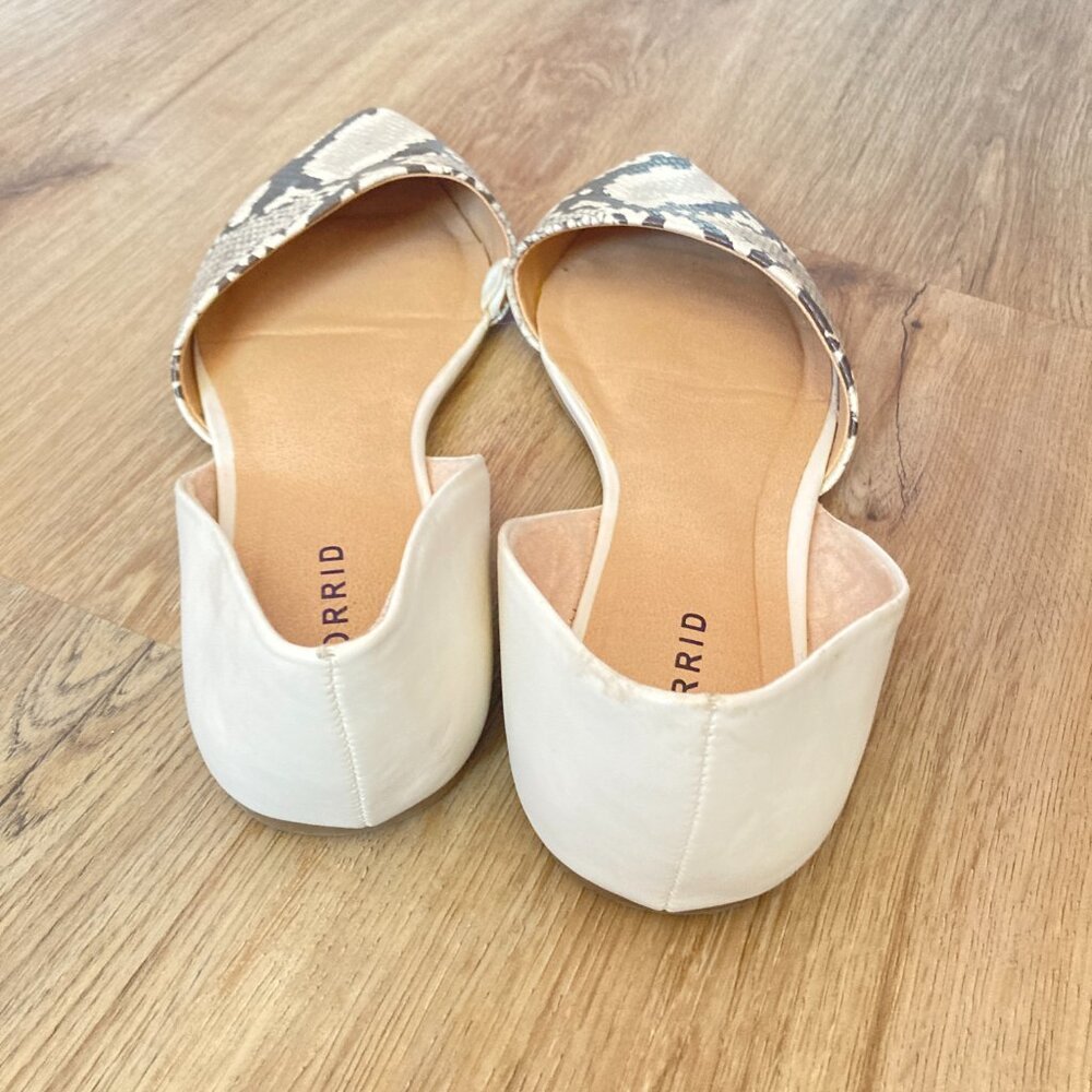 9W - Torrid Snake Print Flats - Picture 3 of 4